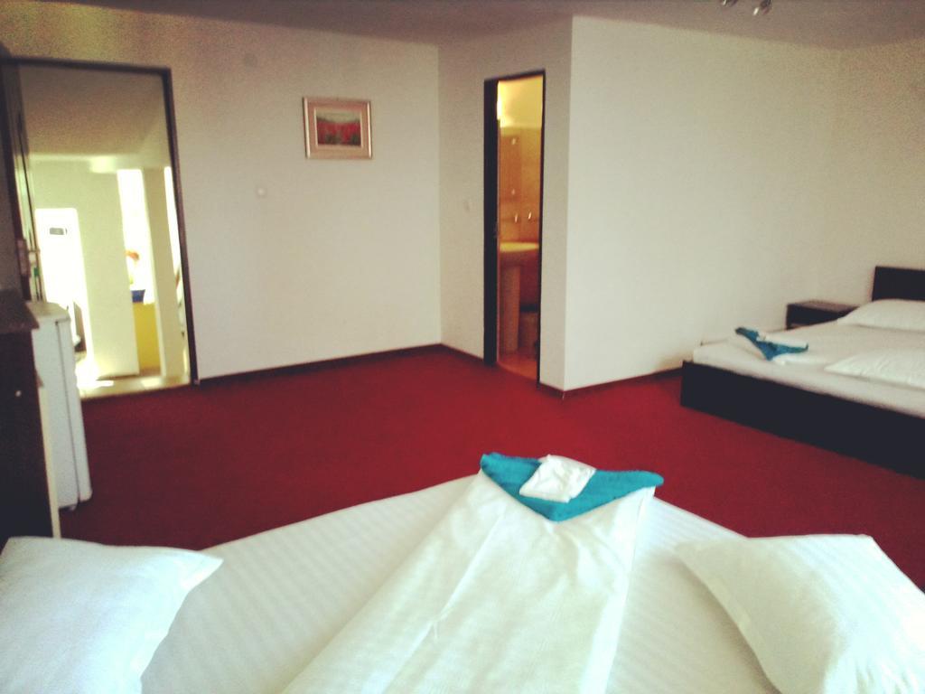 Casa Kiev Hotel Sybin Zewnętrze zdjęcie