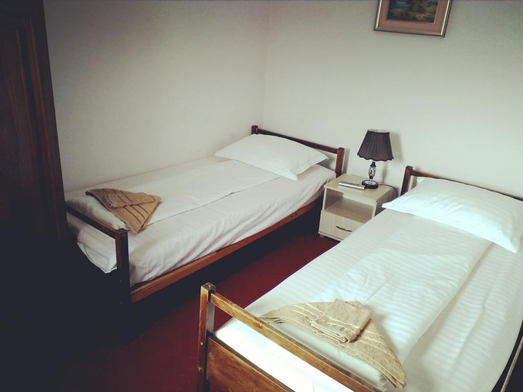 Casa Kiev Hotel Sybin Zewnętrze zdjęcie