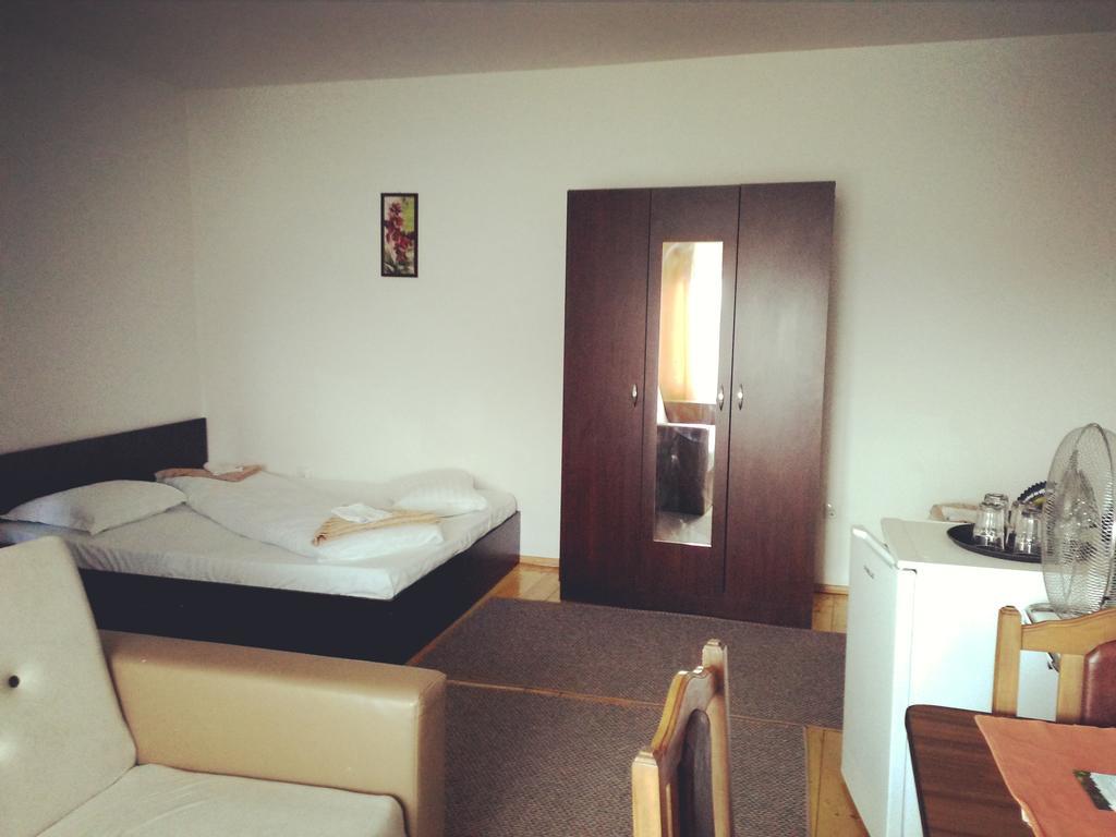Casa Kiev Hotel Sybin Zewnętrze zdjęcie