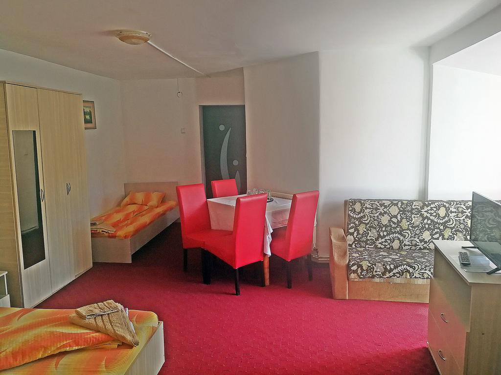 Casa Kiev Hotel Sybin Zewnętrze zdjęcie